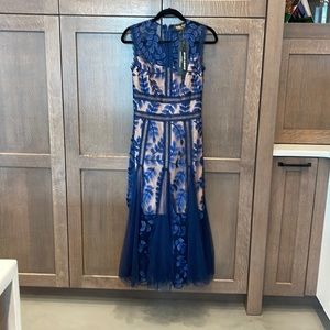 Bronx and Banco embroidered mesh midi dress navy color